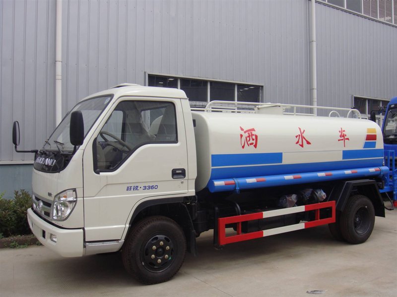 【程力专用汽车】洒水车系列之——清新城市的绿色使者