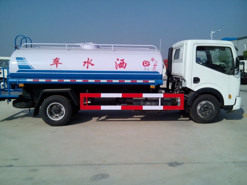 洒水车价格